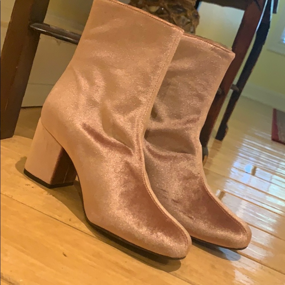 New Free People Cecile Velvet Ankle Boots Pink - Picture 11 of 16